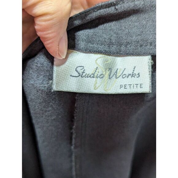 Studio Works Women's Gray Solid Mid-Rise Trousers Dress Pants Size 10P - Picture 4 of 6